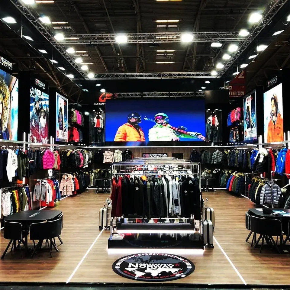 LED-Wand Festinstallation